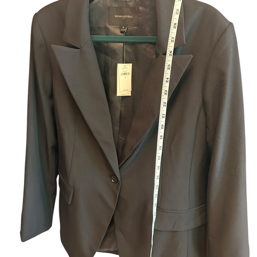 NWT Banana Republic Black Blazer​ - Picture 6 of 6